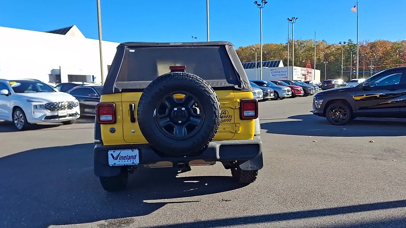 Used 2020 Jeep Wrangler Unlimited Sport image 9