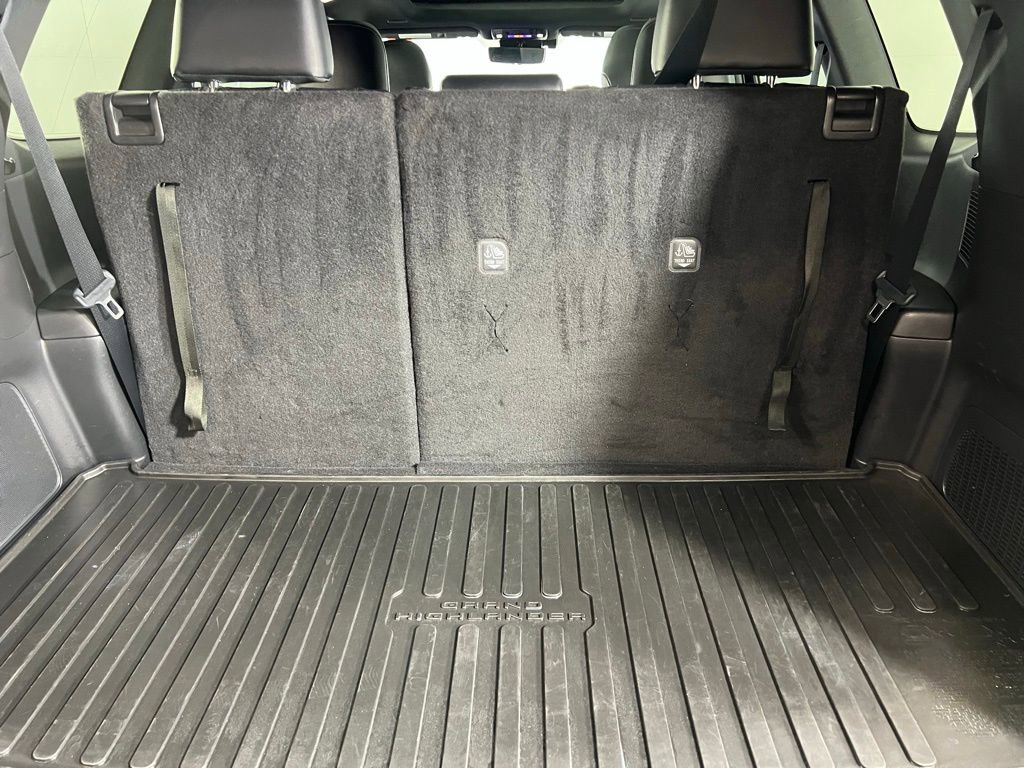 Used 2024 Toyota Grand Highlander AWD Hybrid image 35