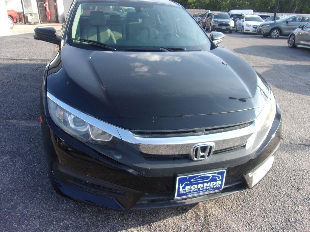 Used 2017 Honda Civic EX image 2