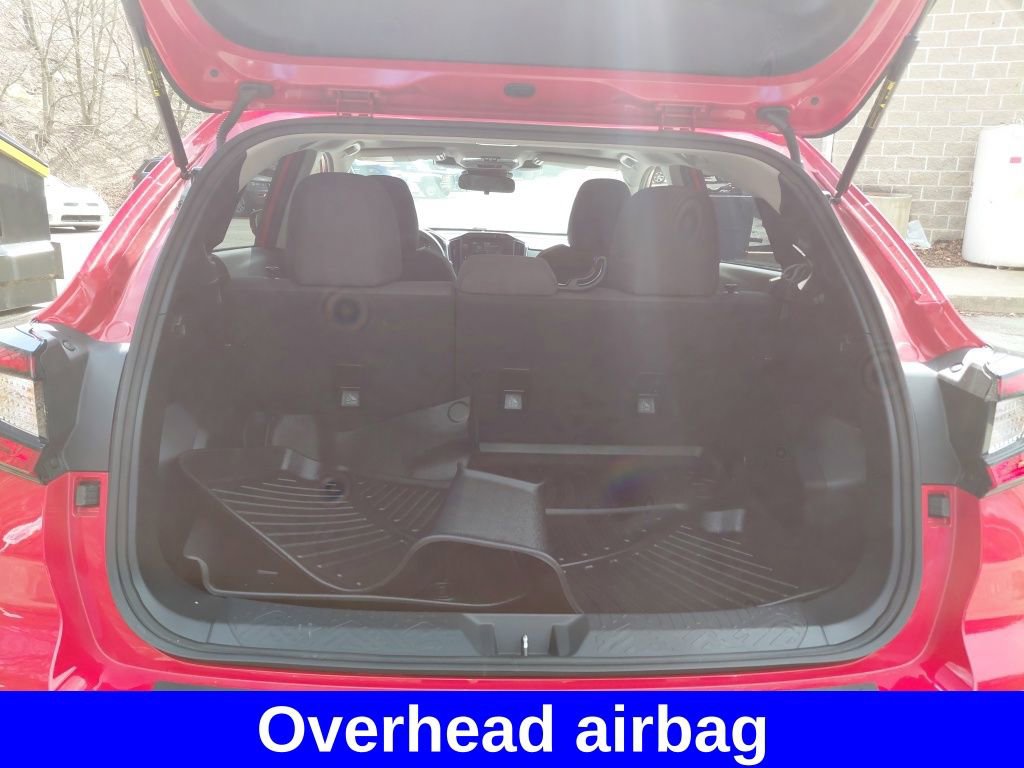 Used 2025 Subaru Crosstrek 2.0i Premium image 15