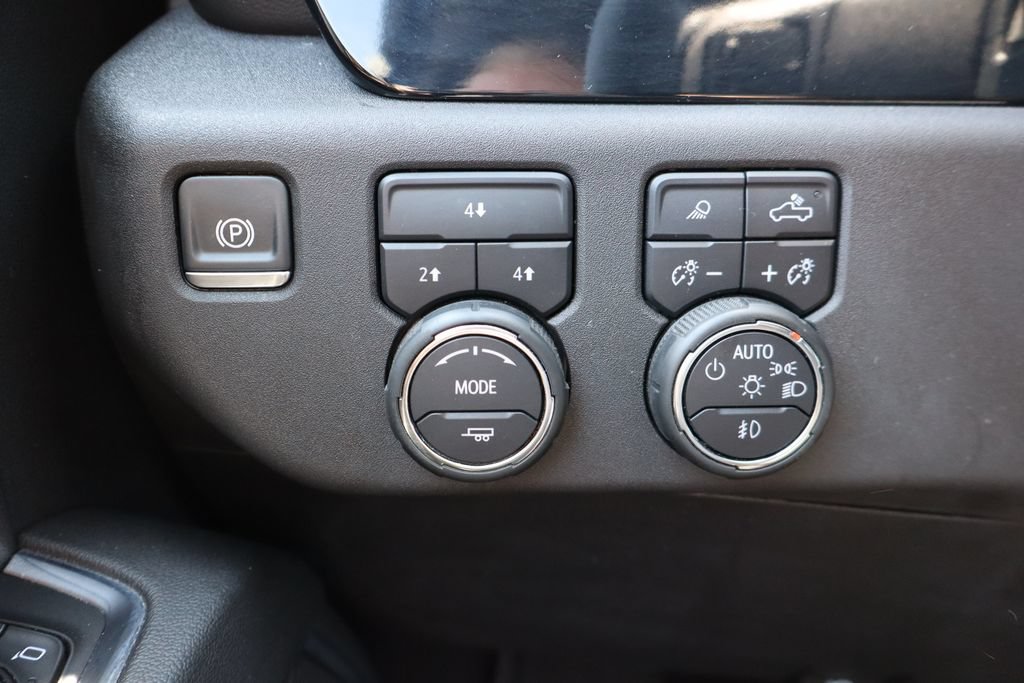 Used 2024 Chevrolet Silverado 3500 LT w/ All Star Edition AWD/4WD image 12