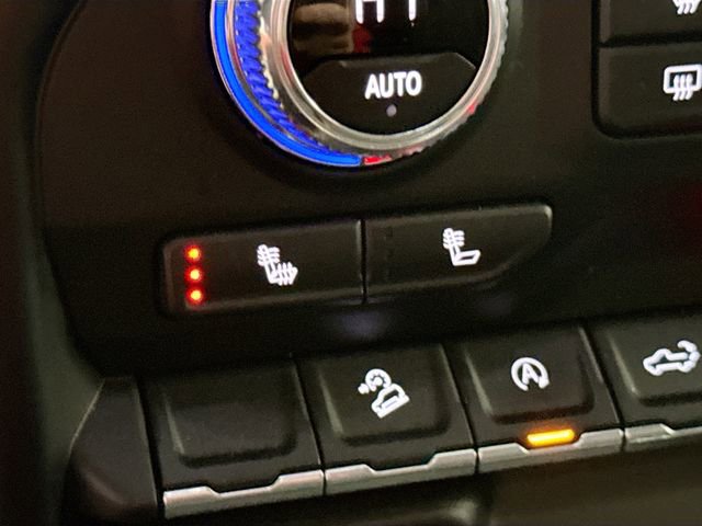 Used 2020 GMC Sierra 1500 Elevation w/ Elevation Value Package image 21