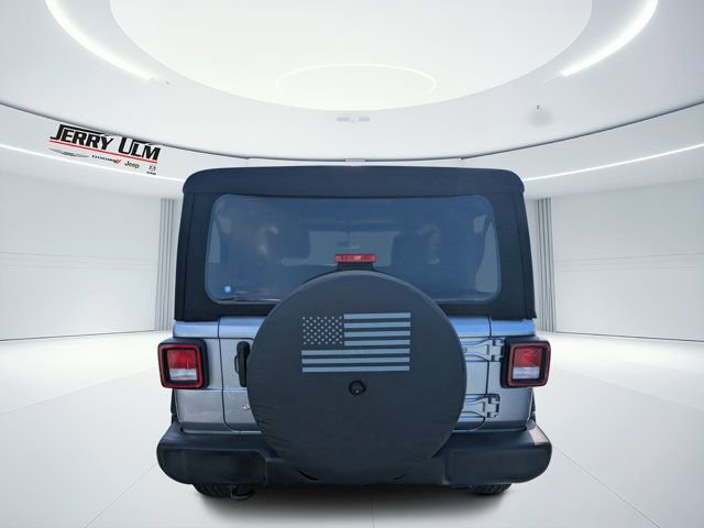 Used 2018 Jeep Wrangler Sport image 4