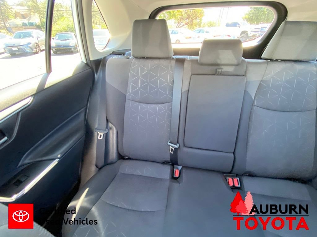 Certified 2019 Toyota RAV4 XLE FWD image 21