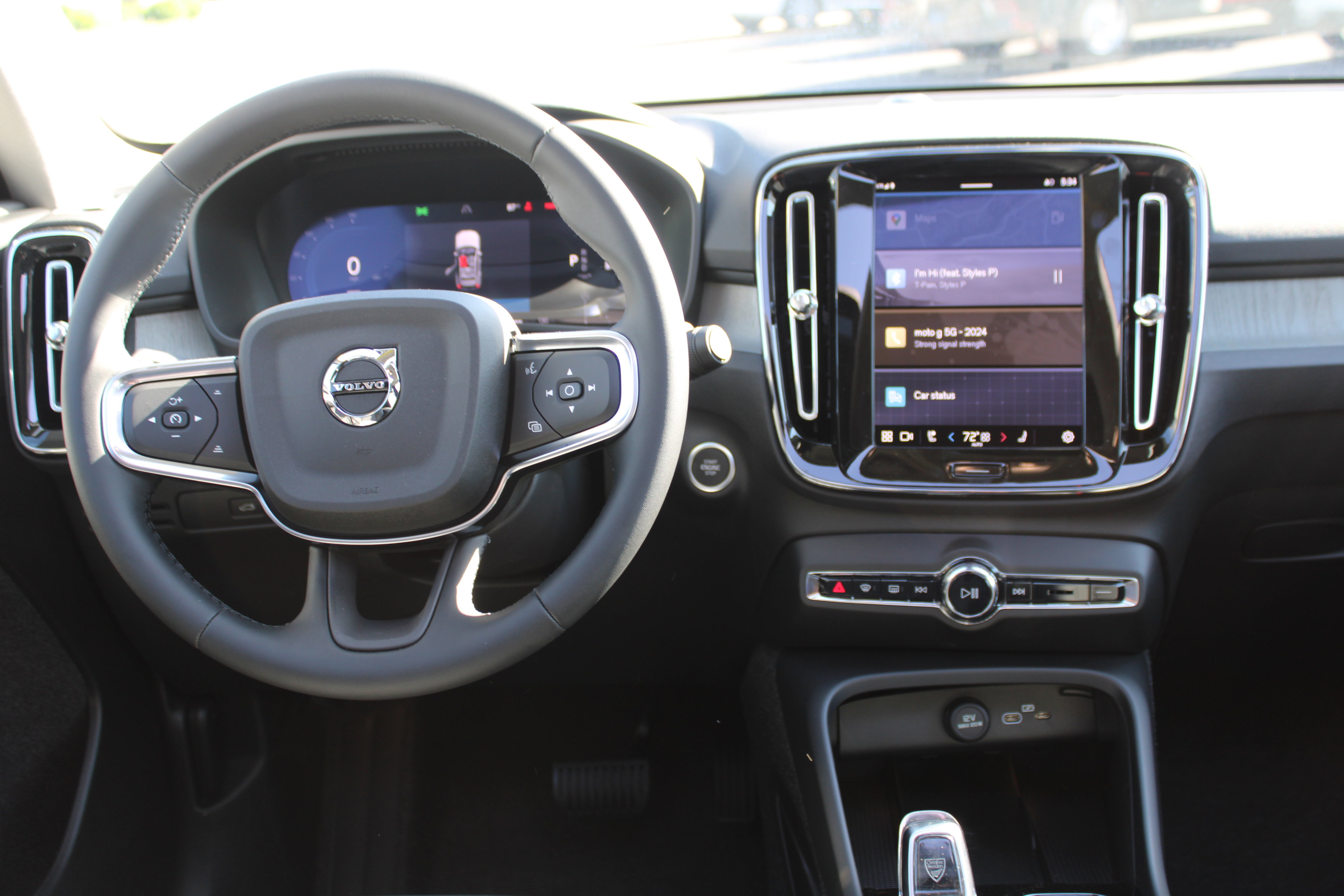 New 2025 Volvo XC40 B5 Plus w/ Protection Package Premier image 58