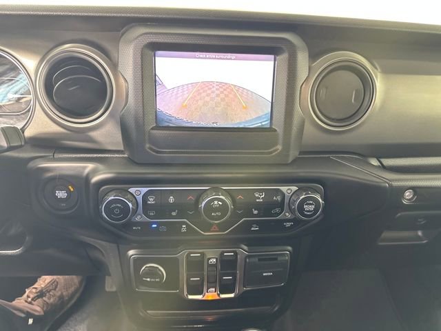 Used 2023 Jeep Wrangler Unlimited w/ Cold Weather Group image 22