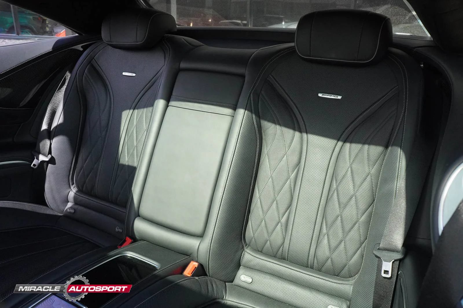 Used 2015 Mercedes-Benz S 63 AMG 4MATIC Coupe image 22