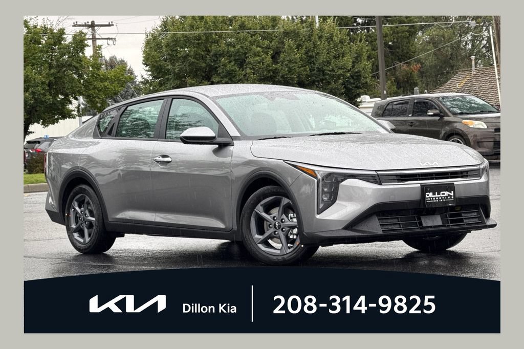 New 2026 Kia K4 FWD image 1