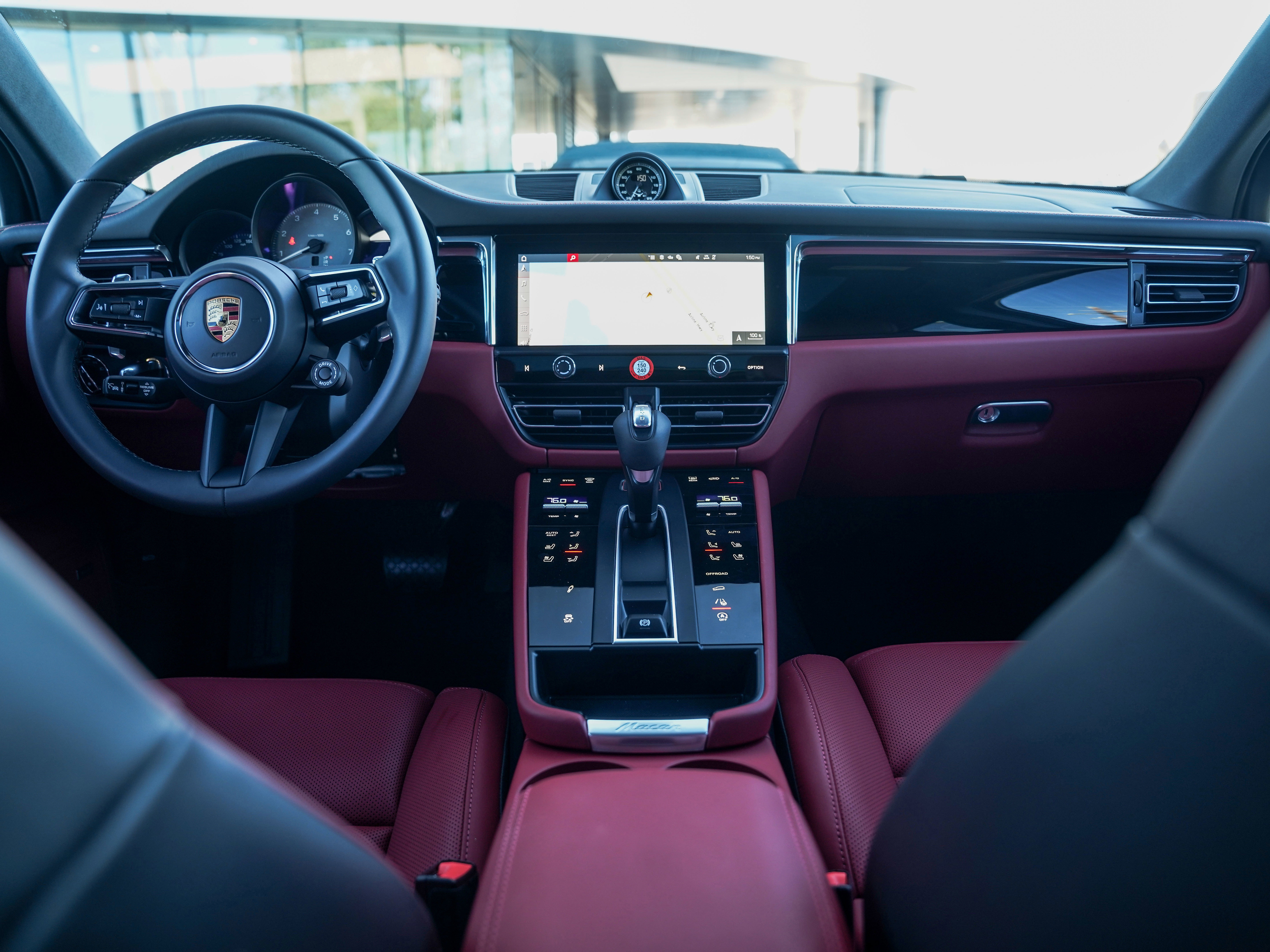 New 2026 Porsche Macan S image 25