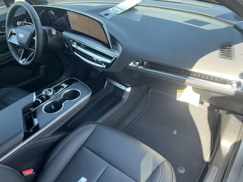 New 2025 Cadillac Lyriq Sport image 22