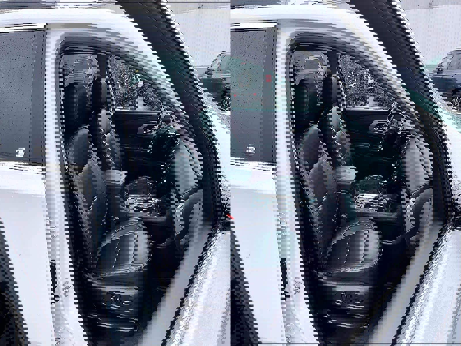 Used 2020 Chevrolet Traverse LT w/ LT Premium Package image 11