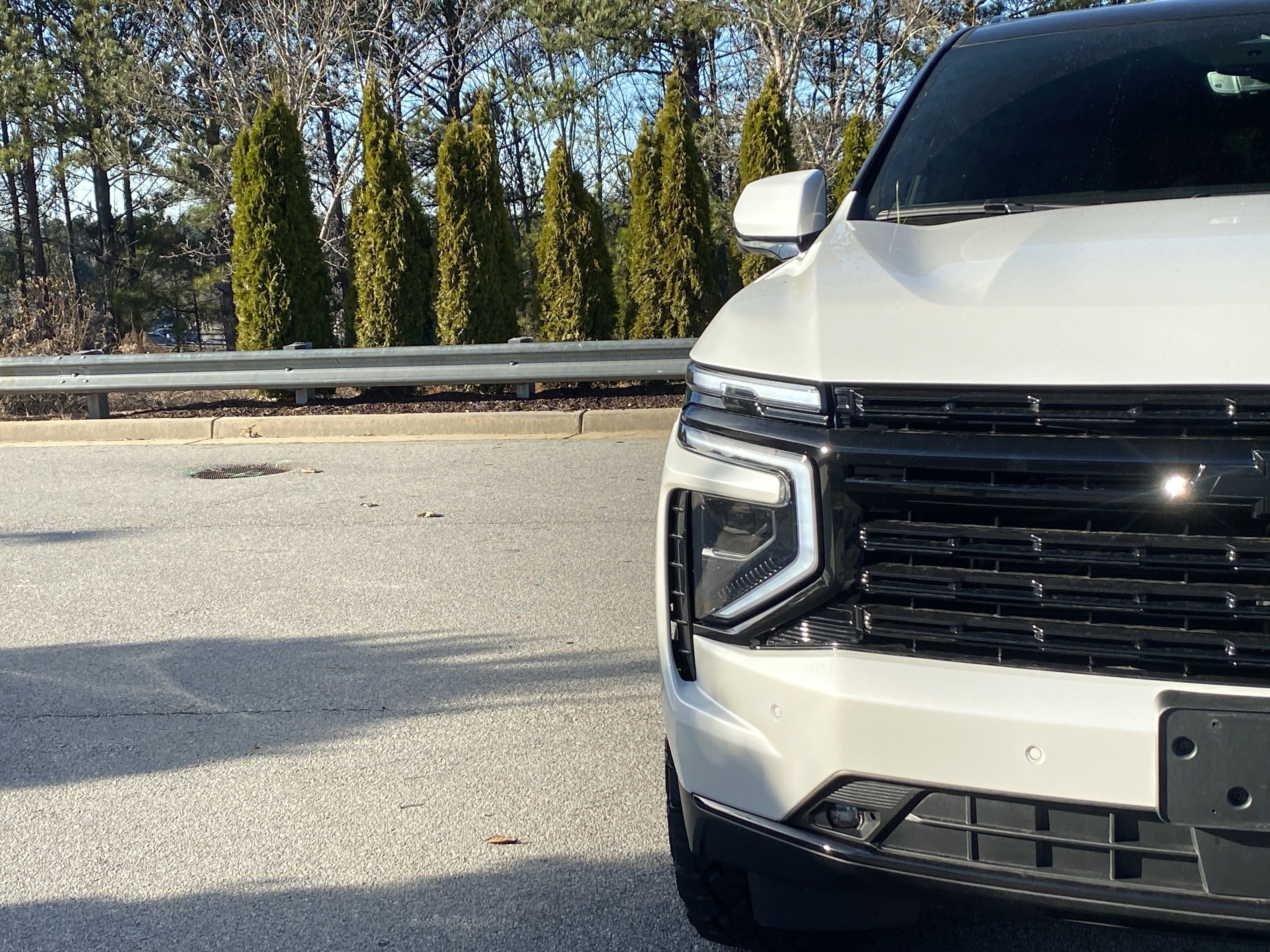 Used 2025 Chevrolet Suburban High Country image 18