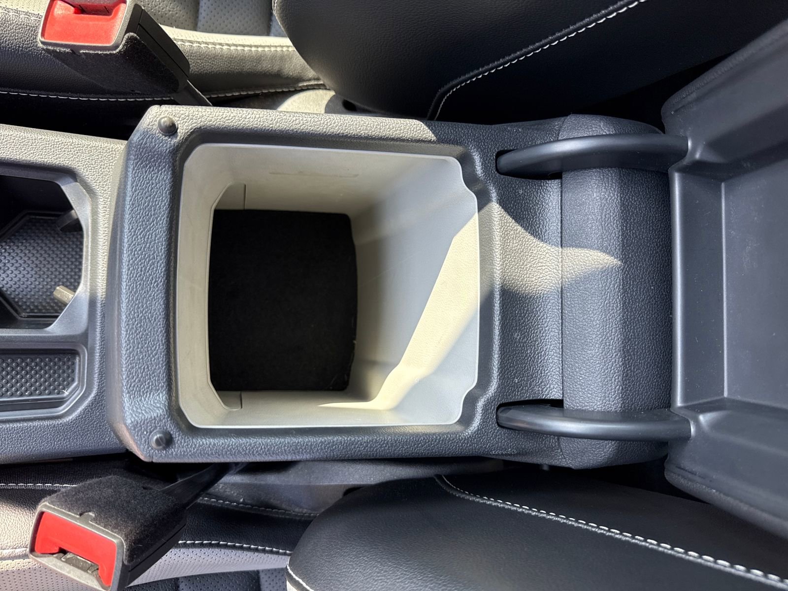 Certified 2023 Volkswagen Taos SEL image 27