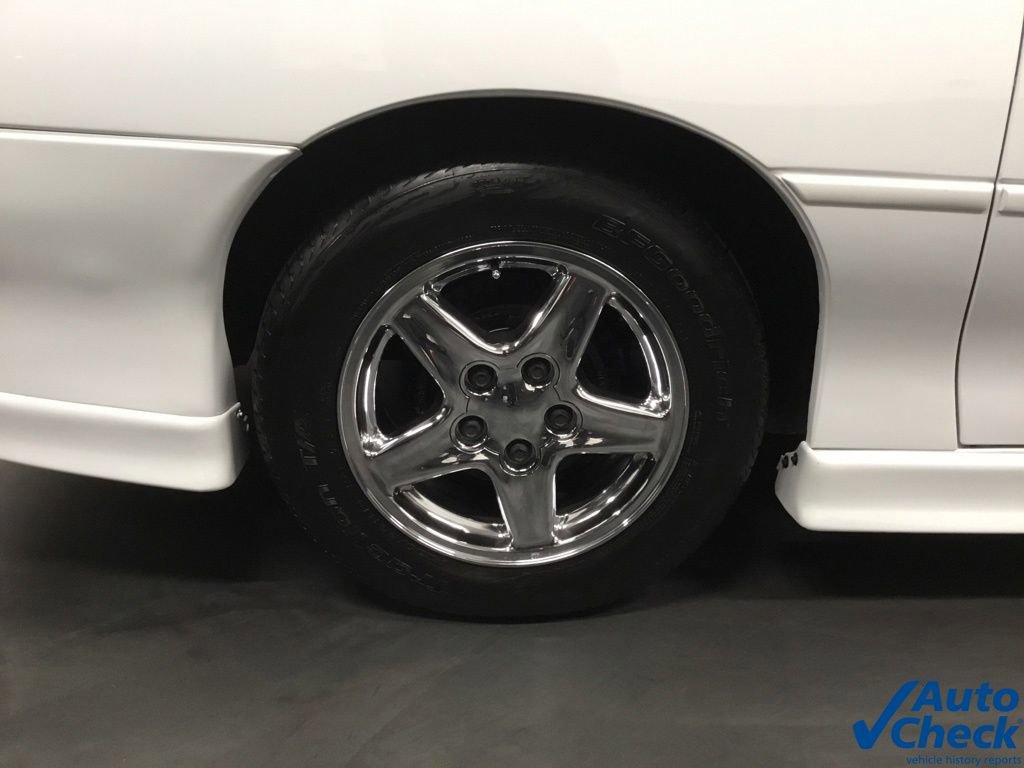 Used 1995 Chevrolet Camaro LT image 28