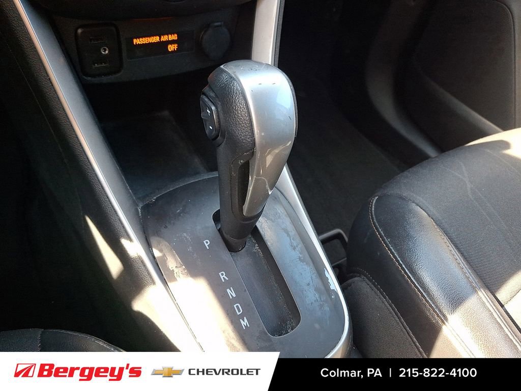 Used 2018 Chevrolet Trax LT w/ LT Convenience Package FWD image 18