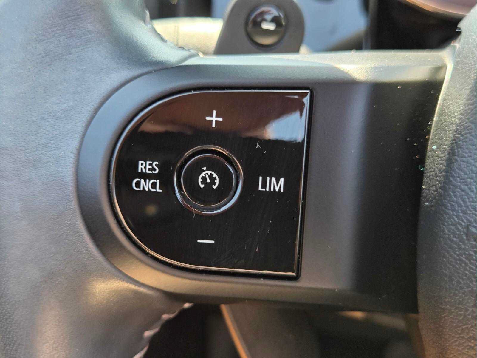 Used 2024 MINI Cooper S FWD image 31