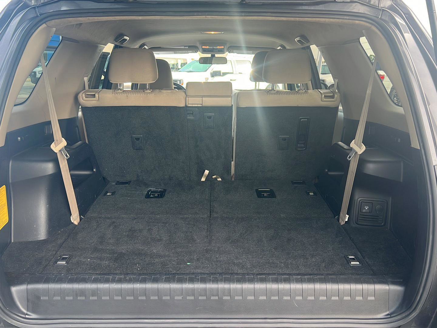 Used 2016 Toyota 4Runner SR5 image 34