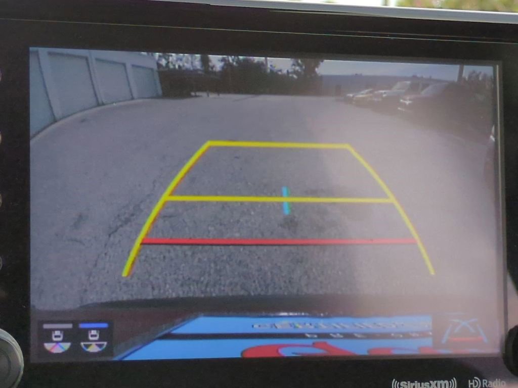 Used 2019 Toyota RAV4 XLE image 22