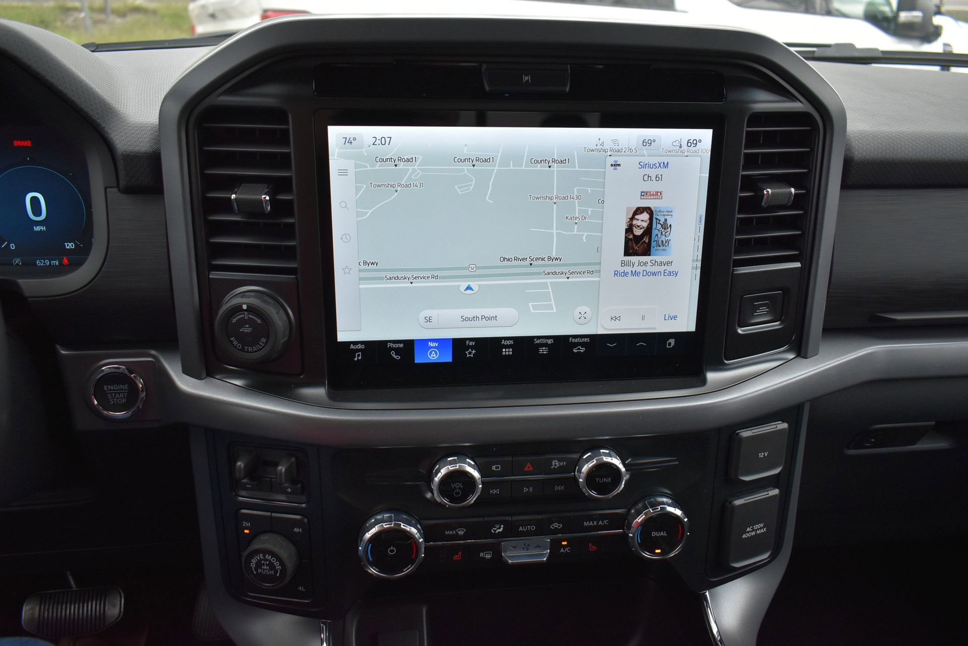 New 2025 Ford F150 XLT image 23