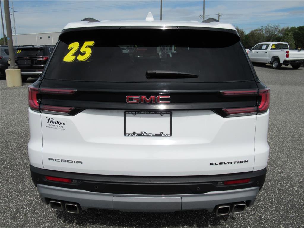 Used 2025 GMC Acadia Elevation image 6