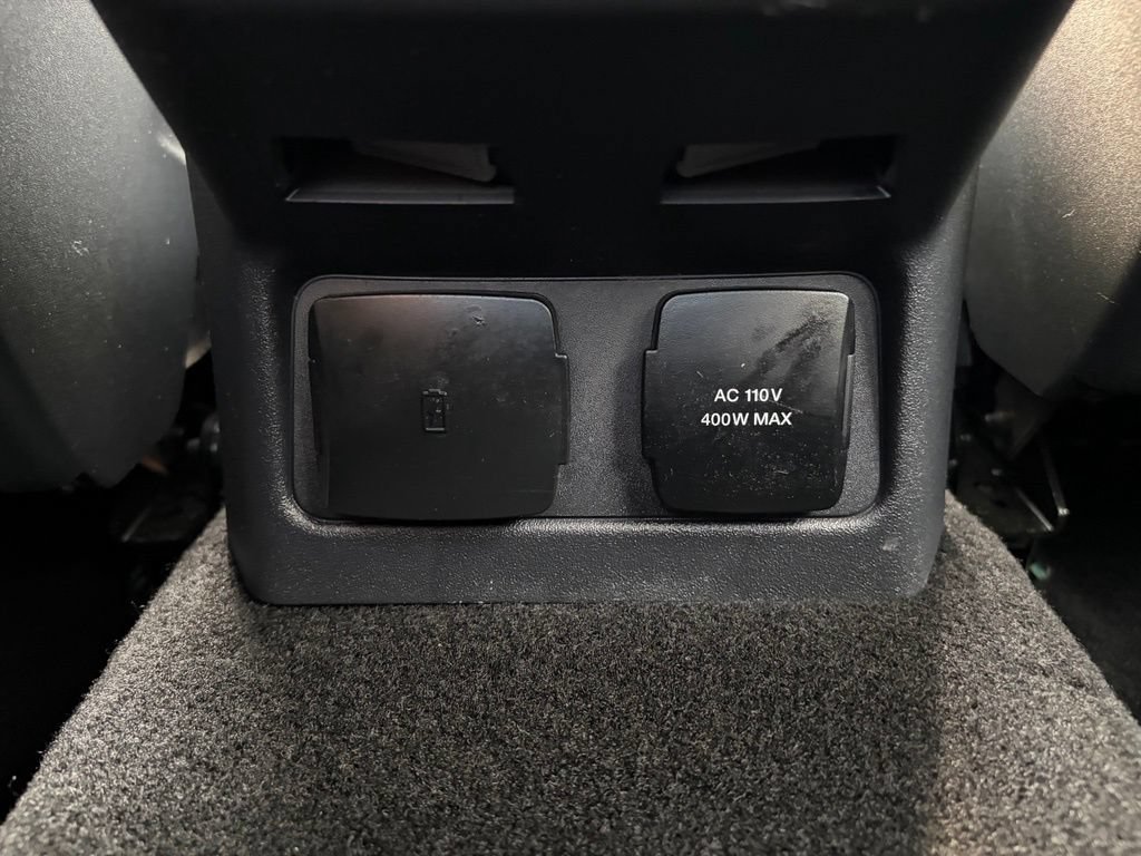 Used 2025 Ford Bronco Badlands AWD/4WD image 14