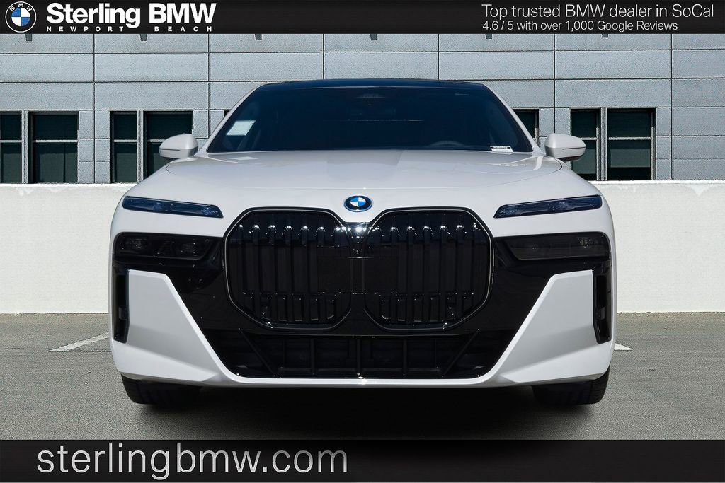 New 2026 BMW 750e xDrive w/ Executive Package image 2