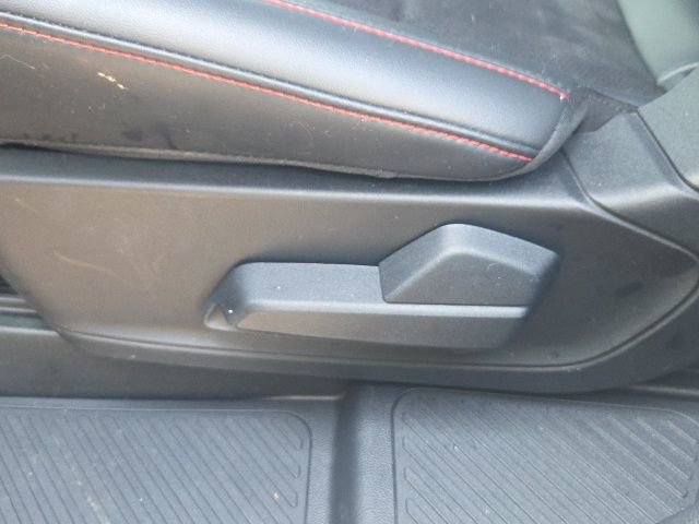 Certified 2025 Ford Explorer ST image 6