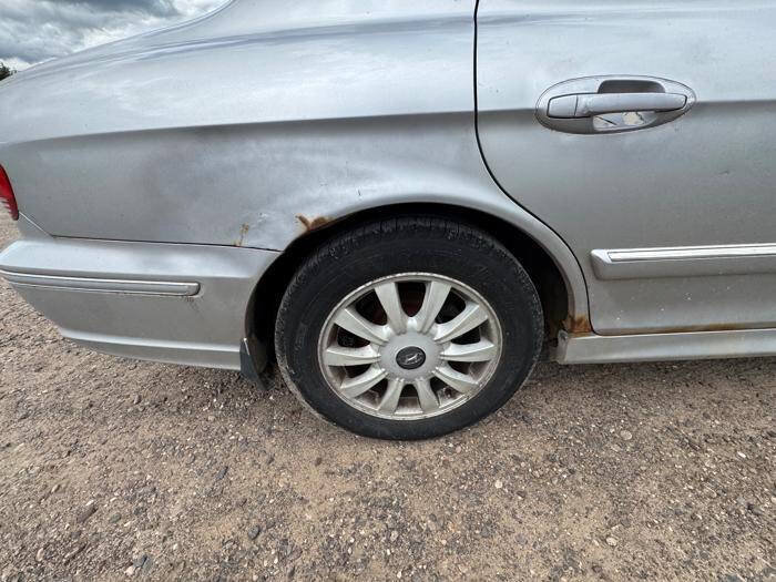 Used 2003 Hyundai Sonata GLS FWD image 16
