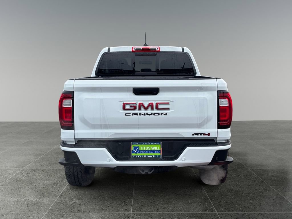 Used 2024 GMC Canyon AT4 w/ AT4 Premium Package AWD/4WD image 6