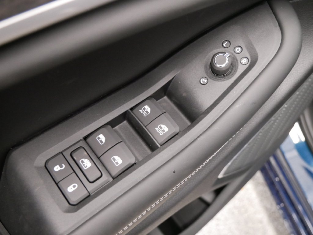 New 2027 Jeep Grand Cherokee L Limited AWD/4WD image 18