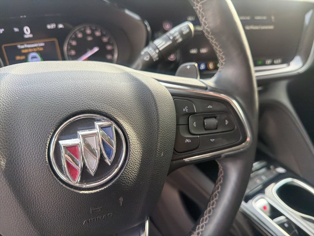 Used 2023 Buick Envision Essence FWD image 9