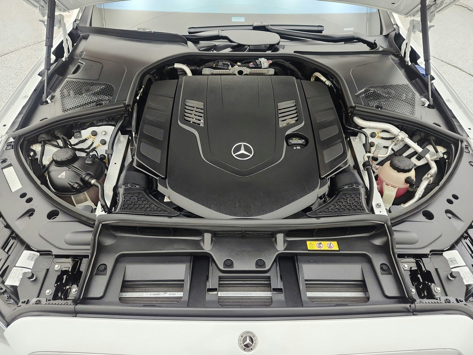 Certified 2024 Mercedes-Benz S 580 4MATIC Sedan image 16