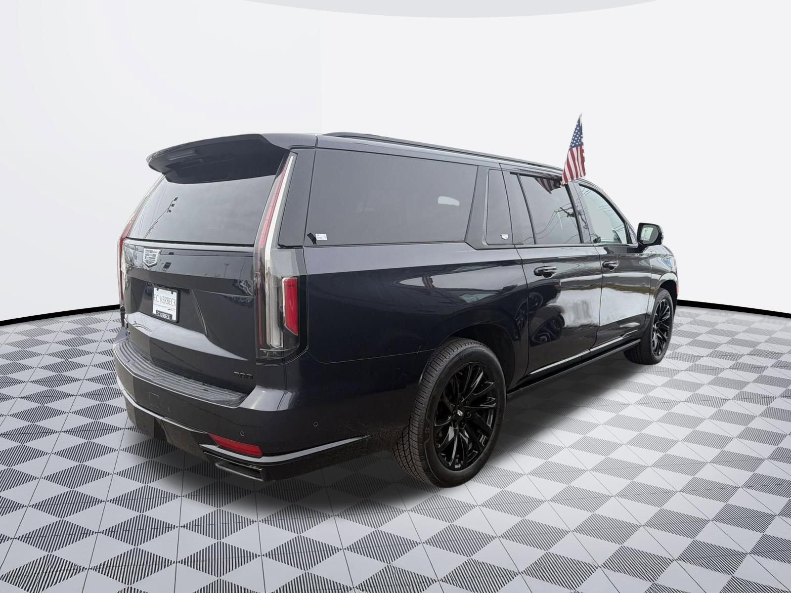 Certified 2023 Cadillac Escalade ESV Sport Platinum w/ LPO, ONYX Package image 5