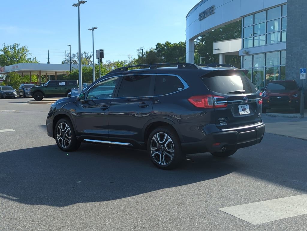 Certified 2023 Subaru Ascent Limited w/ Technology Package image 5