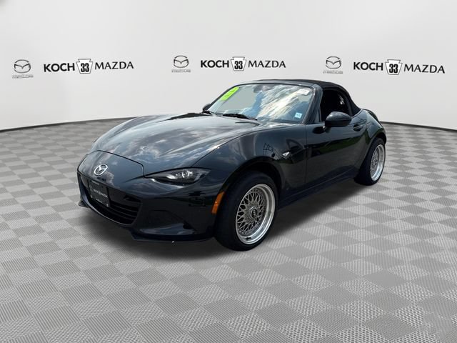 Used 2024 MAZDA MX-5 Miata Sport RWD image 3
