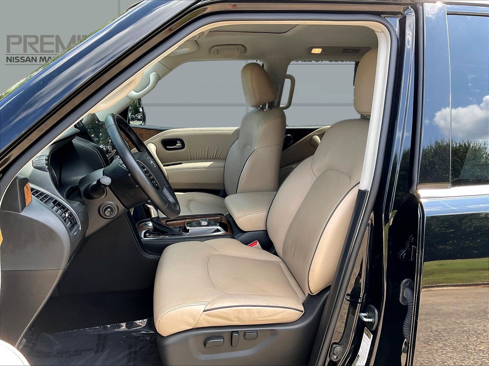 Certified 2022 Nissan Armada SL RWD image 23