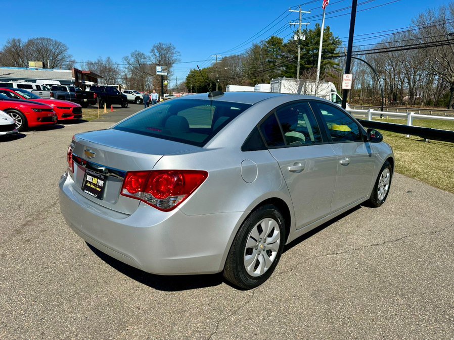 Used 2015 Chevrolet Cruze LS image 8
