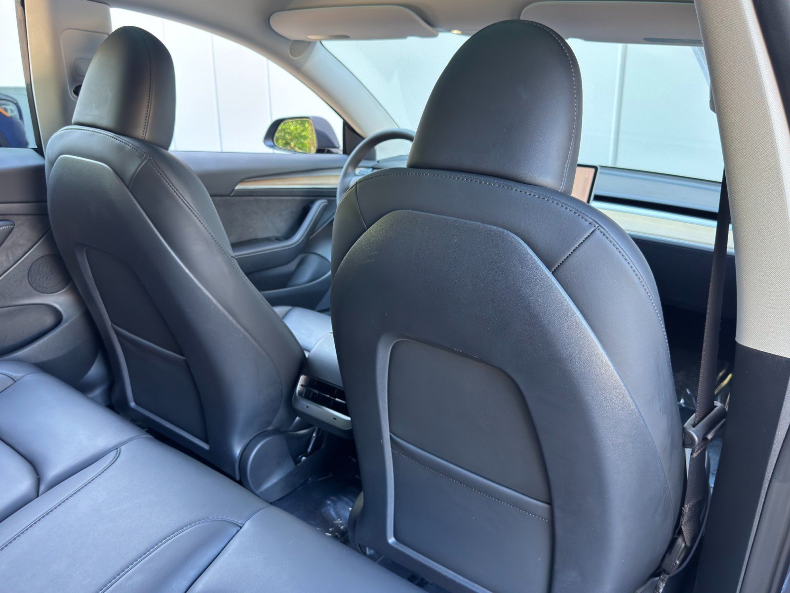 Used 2023 Tesla Model 3 Standard Range RWD image 38