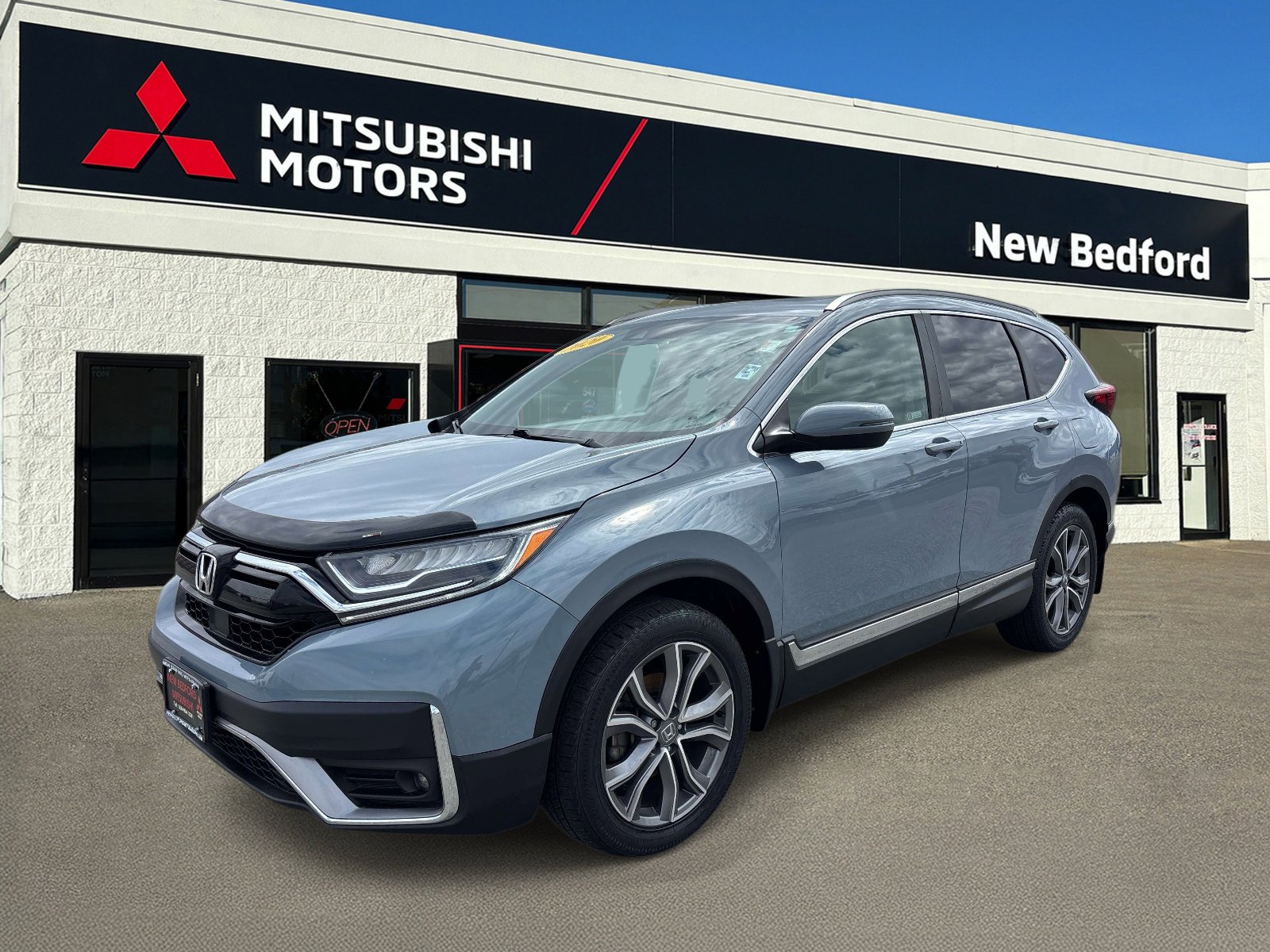 Used 2020 Honda CR-V Touring image 1