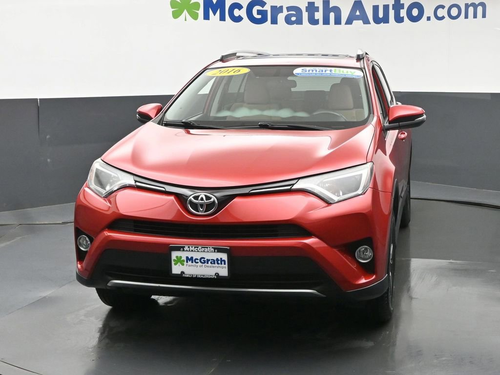 Used 2016 Toyota RAV4 XLE AWD/4WD image 5