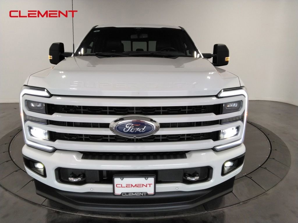 Used 2024 Ford F250 Platinum video 2