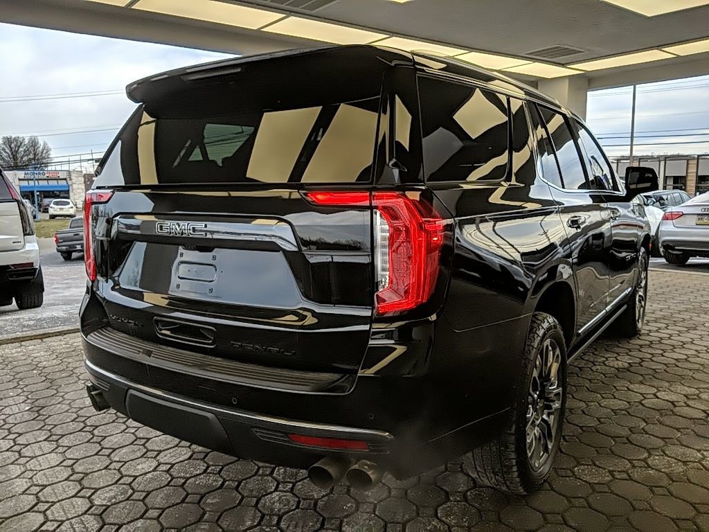 Used 2023 GMC Yukon Denali Ultimate image 5