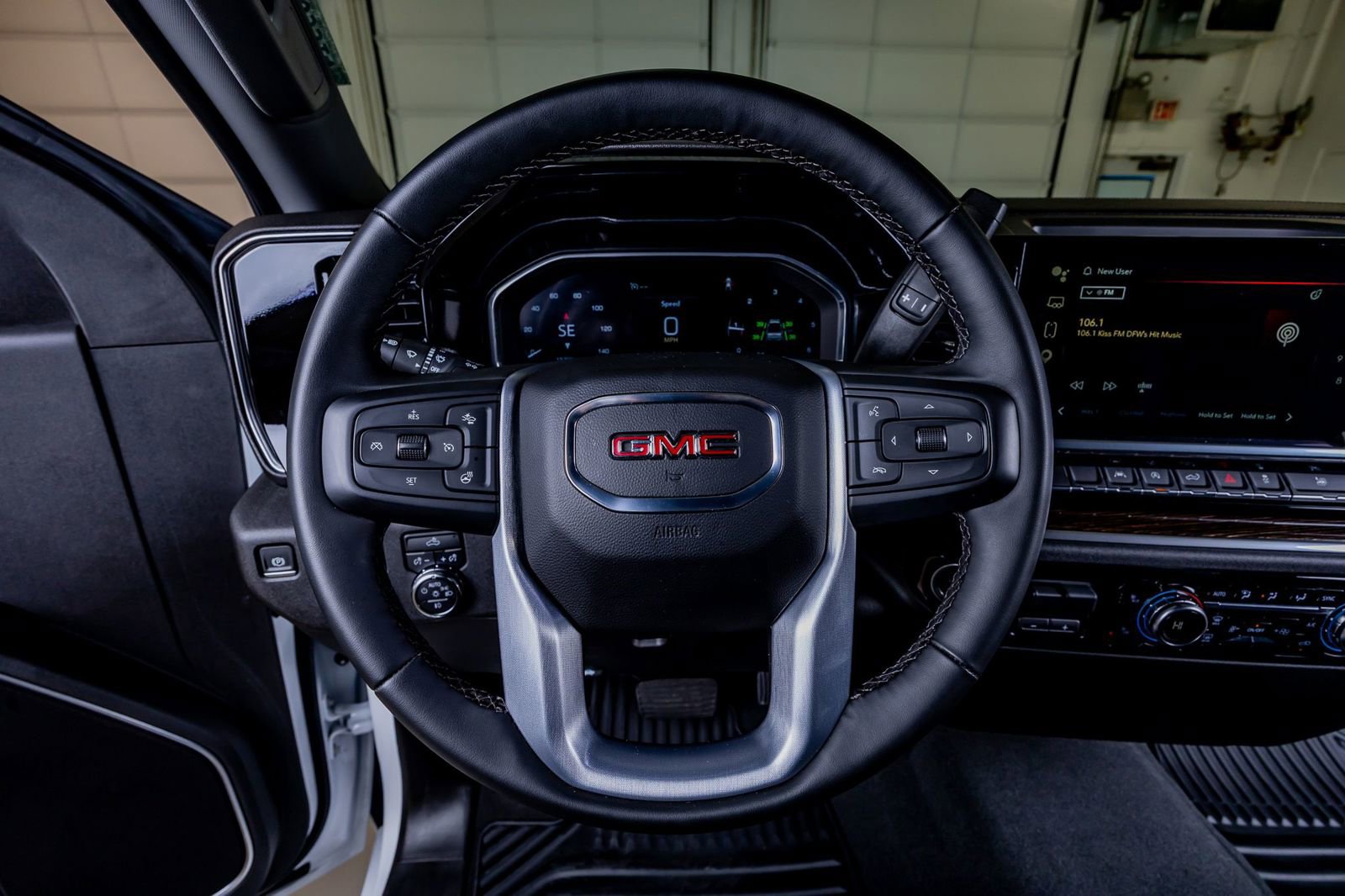 Used 2023 GMC Sierra 1500 Elevation AWD/4WD image 19