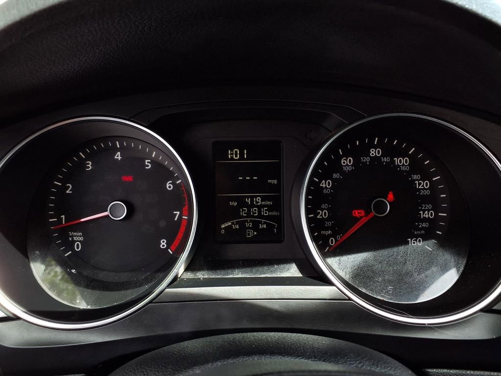 Used 2017 Volkswagen Jetta S image 13