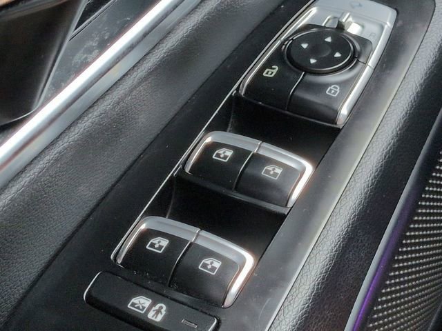 Used 2020 Kia Telluride SX w/ Towing Package FWD image 25