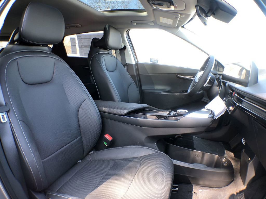 Used 2022 Kia EV6 GT-Line w/ First Edition Package AWD/4WD image 57