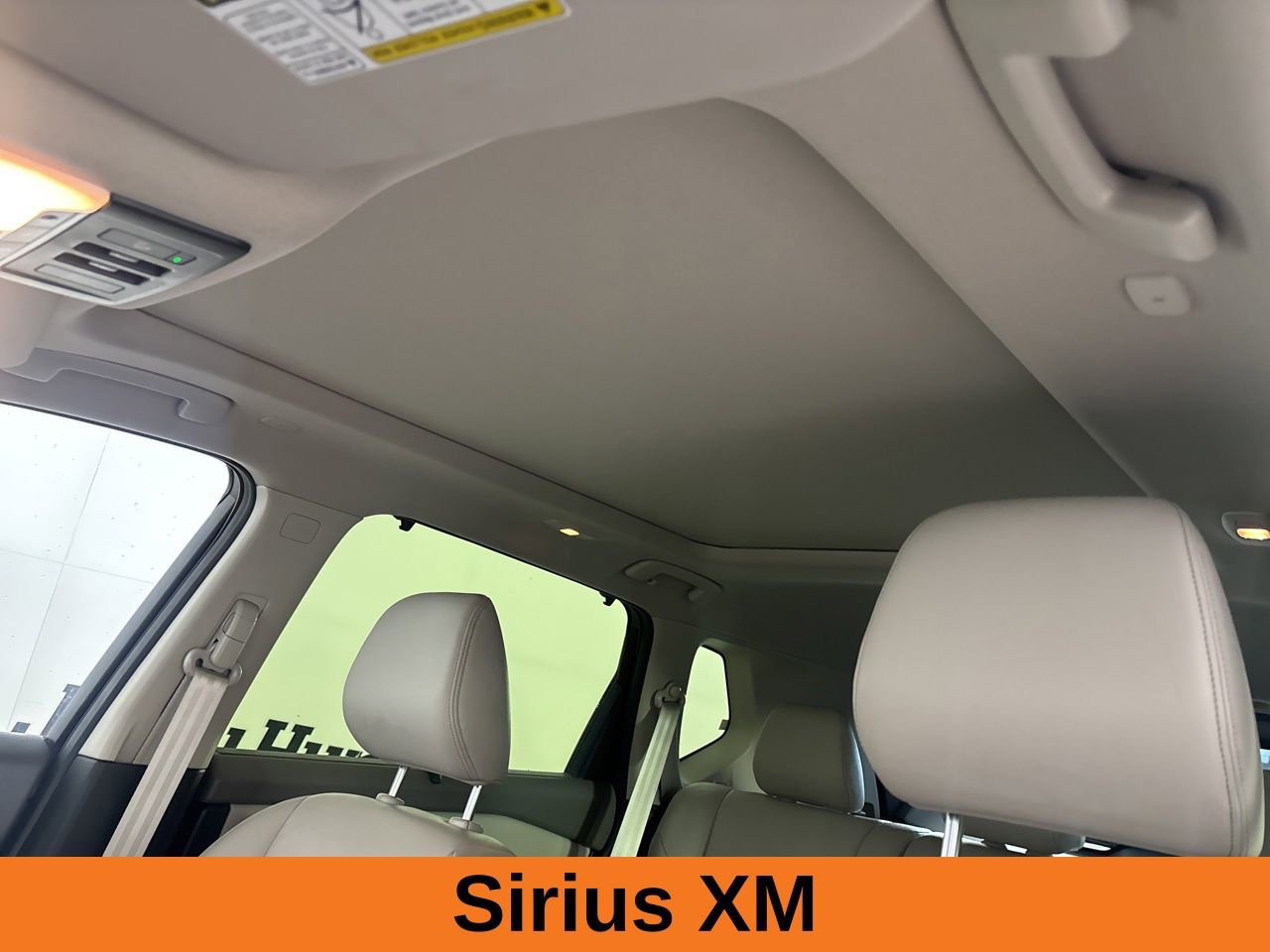 Used 2023 Nissan Rogue SL w/ SL Premium Package image 12