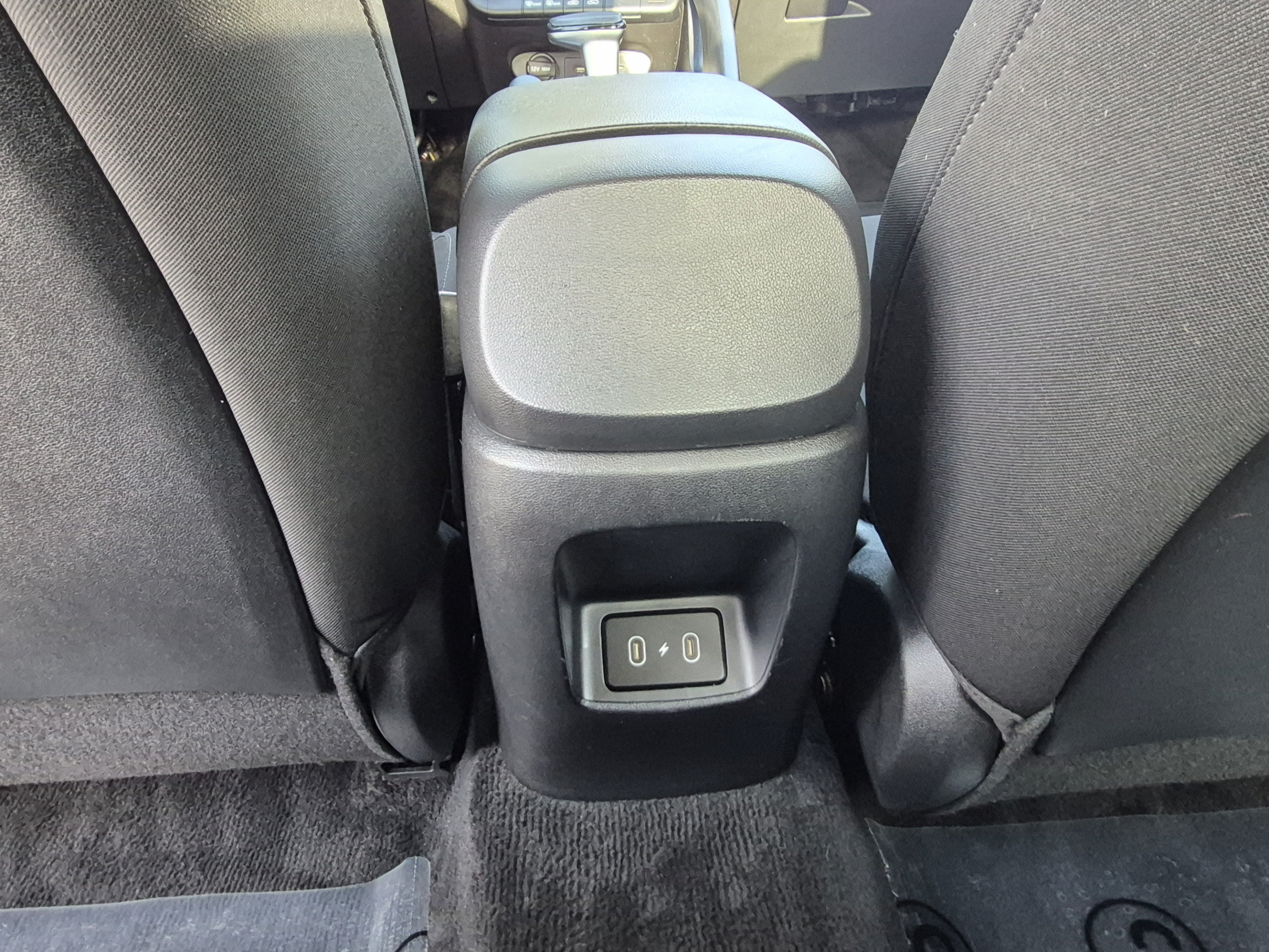 Used 2024 Hyundai Elantra SEL FWD image 16