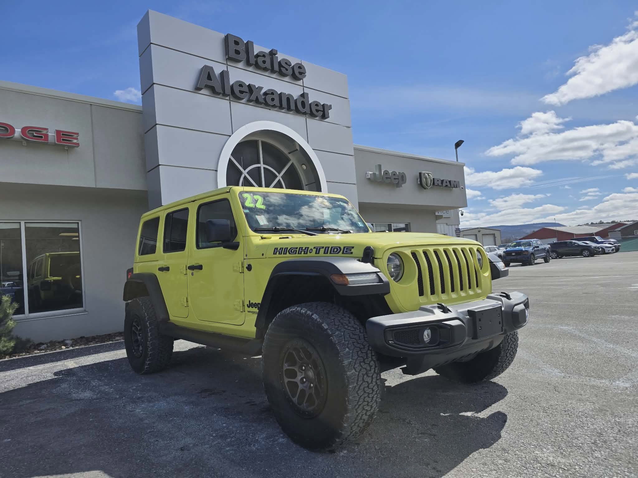Used 2022 Jeep Wrangler Unlimited Sport image 1