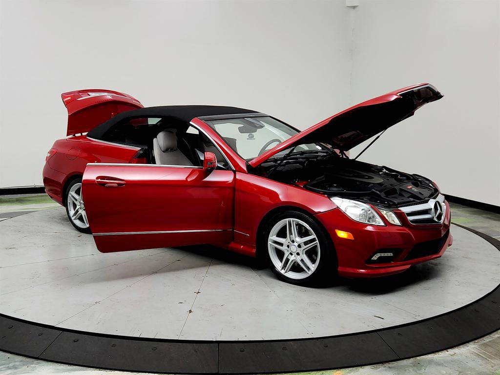 Used 2011 Mercedes-Benz E 550 Cabriolet image 10